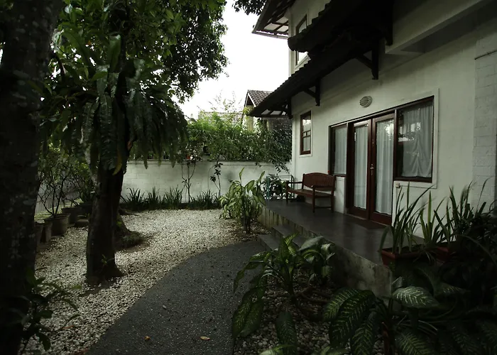Hotel Puri Keraton 5*